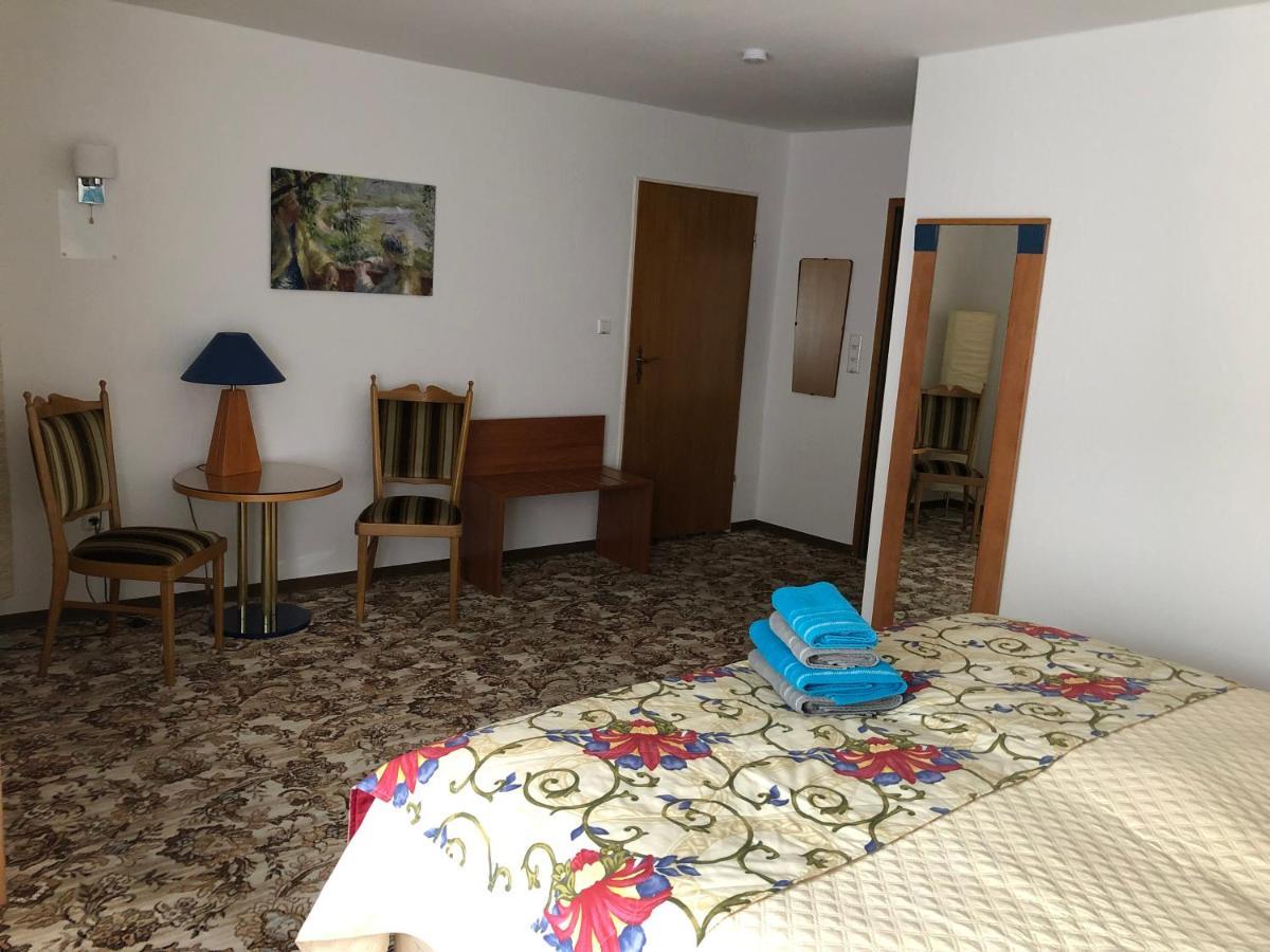Ohana Bed And Breakfast Zorge Εξωτερικό φωτογραφία